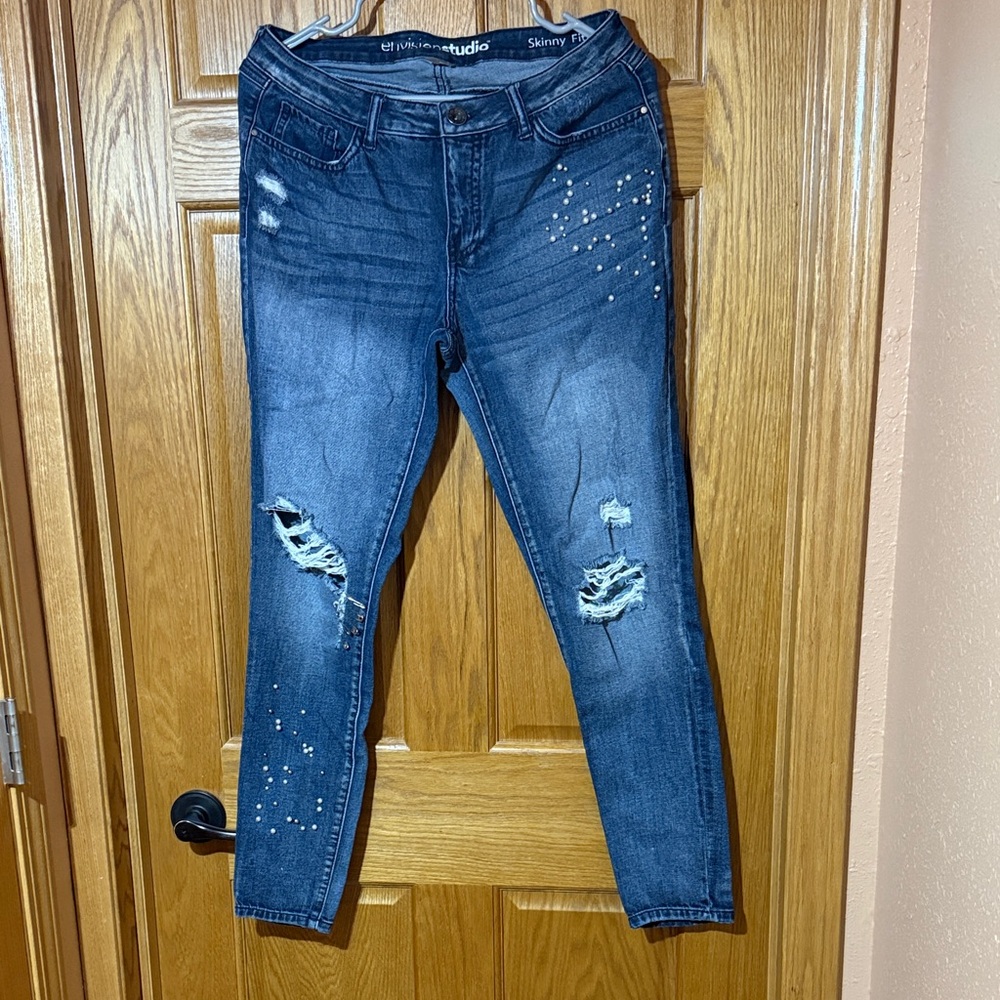 Embellished Blue Skinny Jeans with Distressing